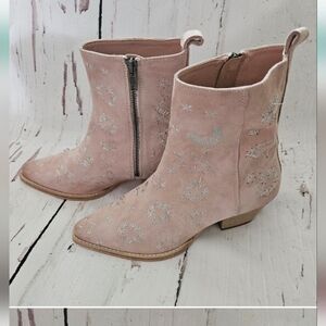 Free People NWT Bowers Pink Suede Western Booties Size 7